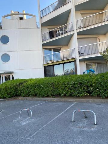 Calme-Appartement ラ・グランド・モット エクステリア 写真